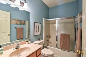 Mountain-View Blue Ridge Condo 36 Mi to Asheville Burnsville